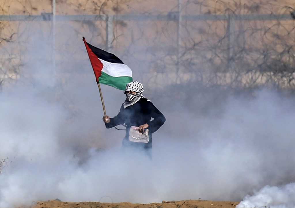 فلسطین اور اسرائیل کے درمیان کئی دہائیوں سے جنگ جاری ہے۔ فوٹو اے ایف پی